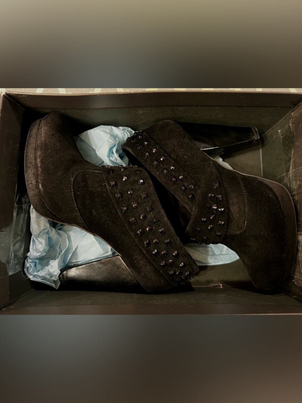 Kenneth Cole Reaction Black Studded Heels Booties Size 6 - Picture 7 of 7